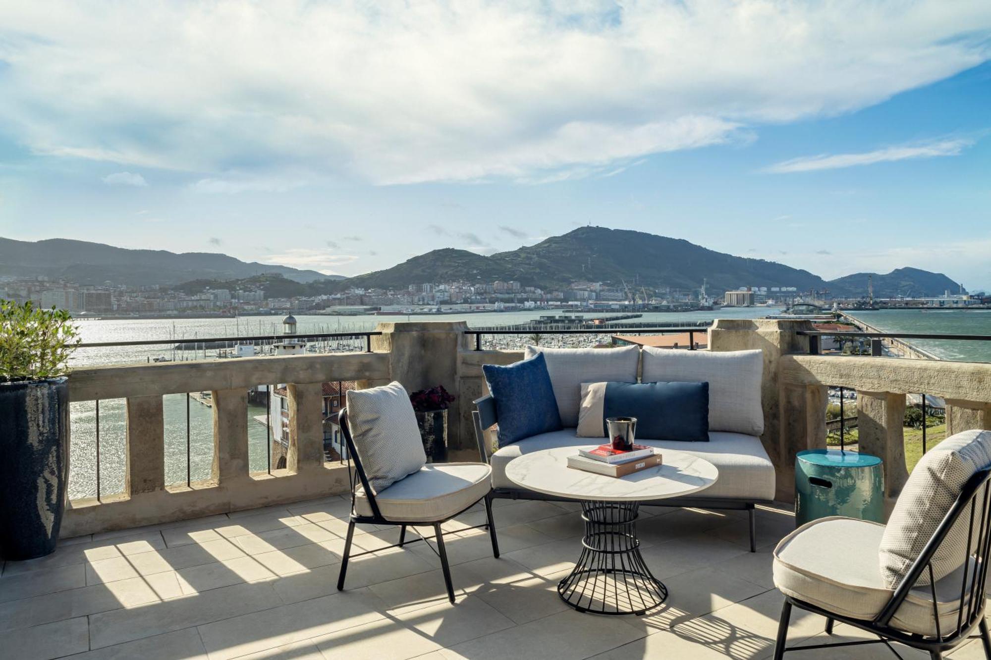 Palacio Arriluce Hotel - The Leading Hotels Of The World Getxo Exterior photo